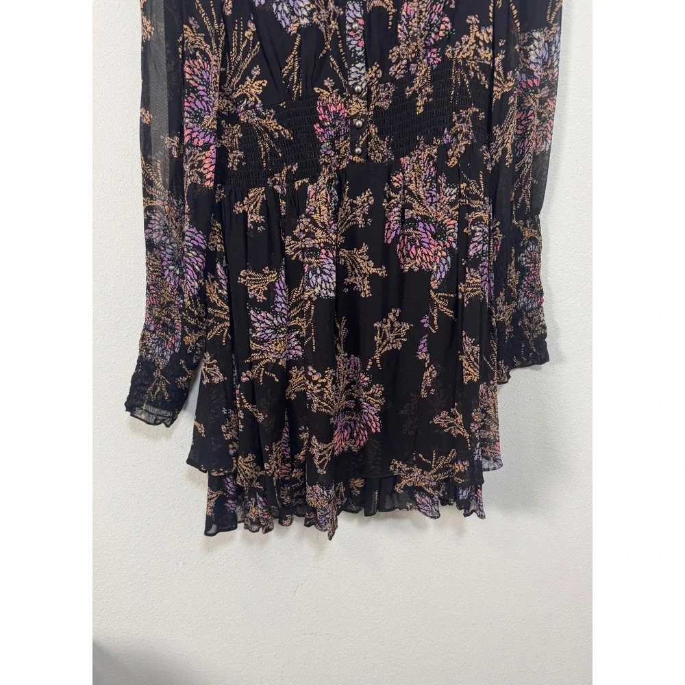 Free People Fake Pretend Black Floral Print Long Sleeve Mini Dress Smocked Waist